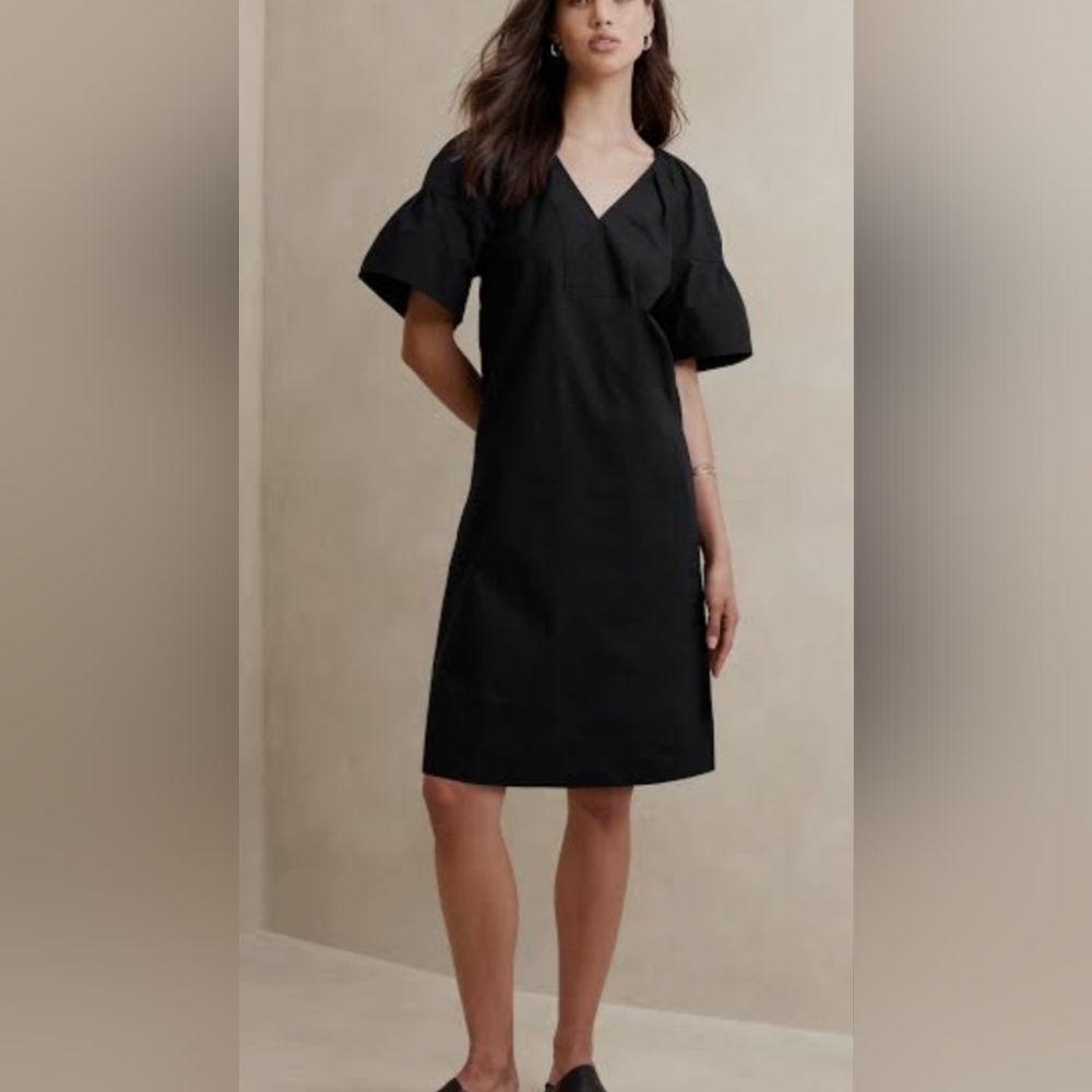 Poplin V-Neck Dress Women's XS Lightweight Casual Summer Relaxed Fit